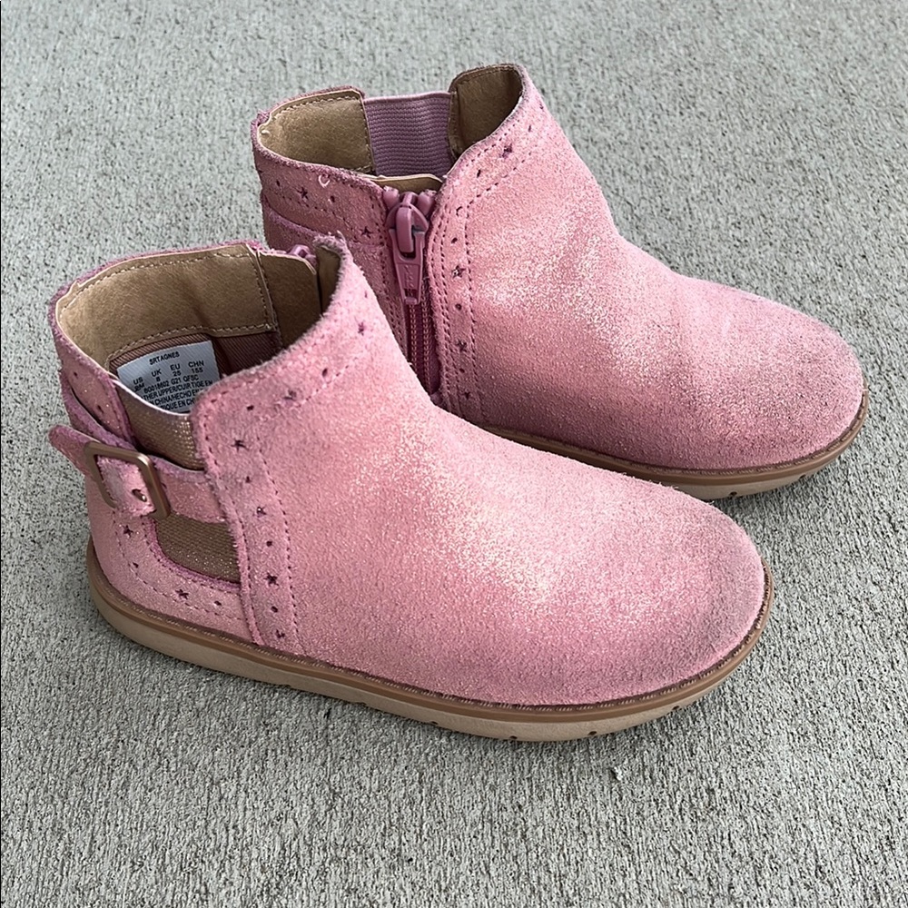 Stride Rite Pink Ankle Boots Suede-Like Texture